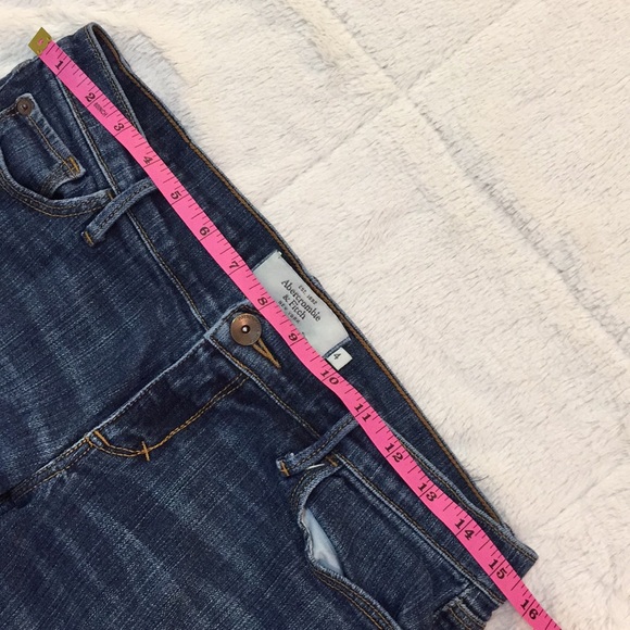 Abercrombie & Fitch Stretch Jean Lowrise Straight Leg Medium Wash - Picture 4 of 10